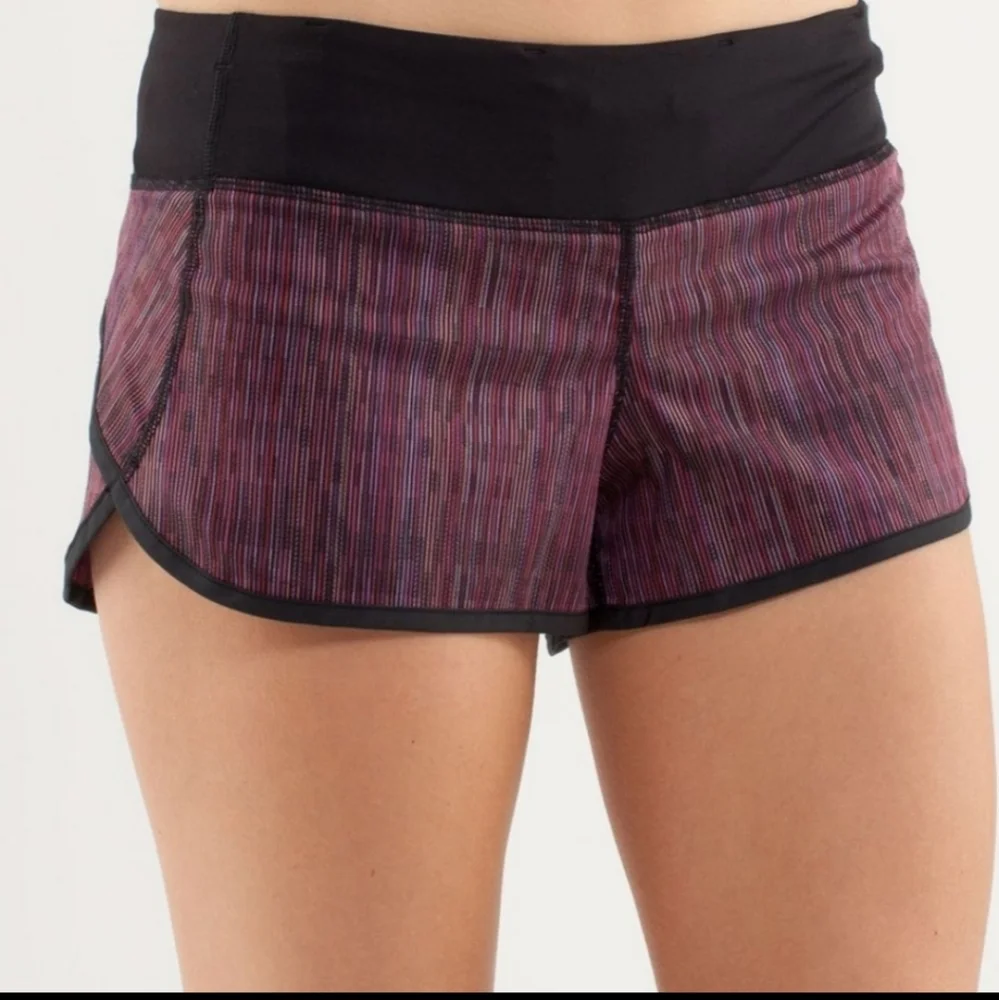 Lululemon Wee Are From Space Speed Shorts Women Size 6